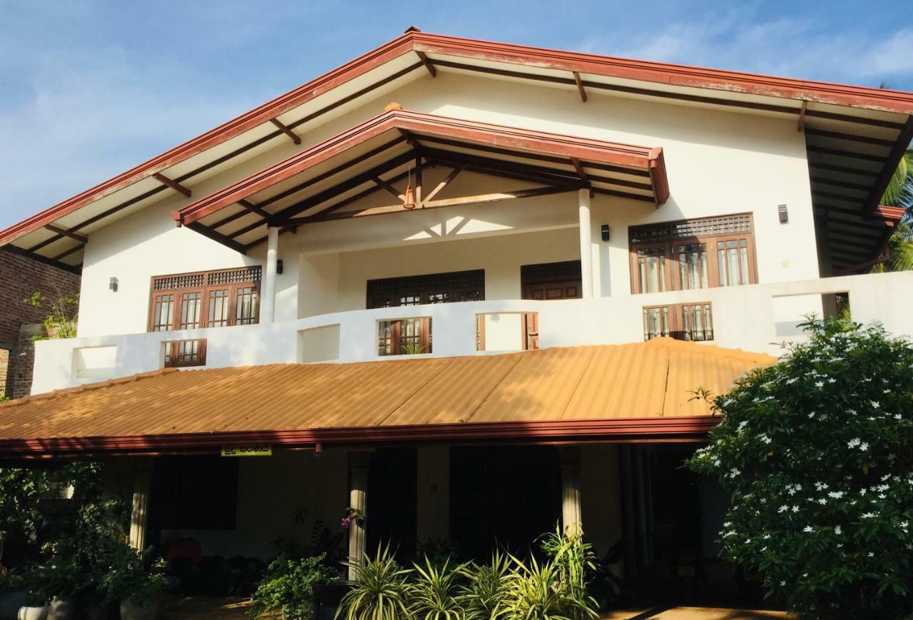 Sweet Home Tourist Rest, Cooking Classes & Tours 阿努拉德普勒 外观 照片
