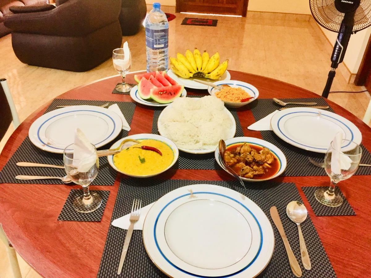 Sweet Home Tourist Rest, Cooking Classes & Tours 阿努拉德普勒 外观 照片